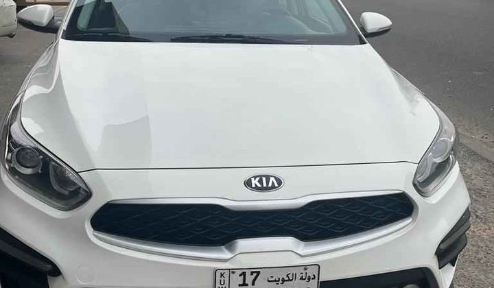 كيا سيراتو موديل 2020 مستعملة للبيع في حولي الكويت 
