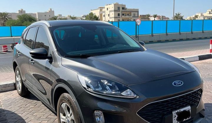 سيارة فورد اسكيب كوجا موديل 2021 للبيع فى حولى الكويت