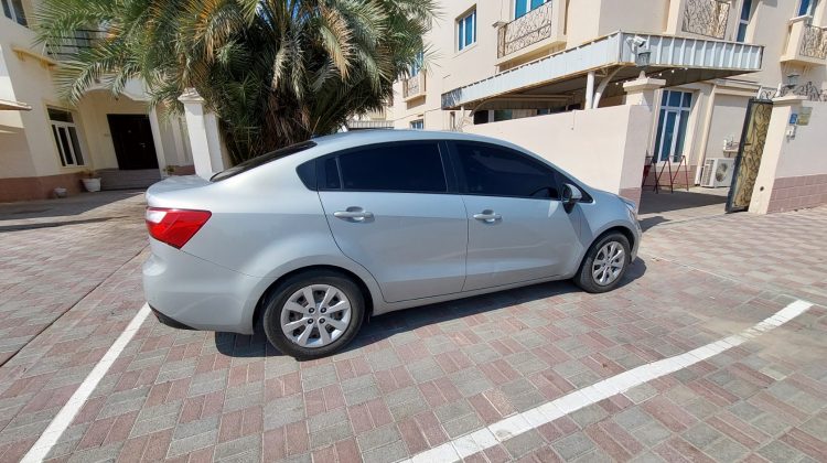 سيارة كيا ريو مودبل 2014 للبيع فى مسقط سلطنة عمان