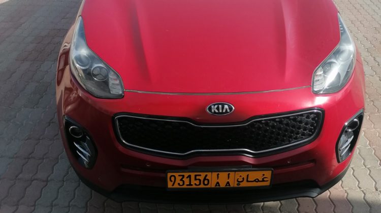 سيارة كيا سبورتج موديل 2017 للبيع فى الظاهرة سلطنة عمان