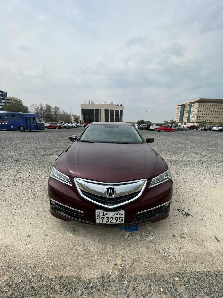 سيارة هوندا اكورا TLX موديل 2015 للبيع فى حولى الكويت