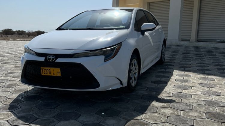 للبيع سيارة تويوتا كورولا موديل 2020 فى الباطنة سلطنة عمان