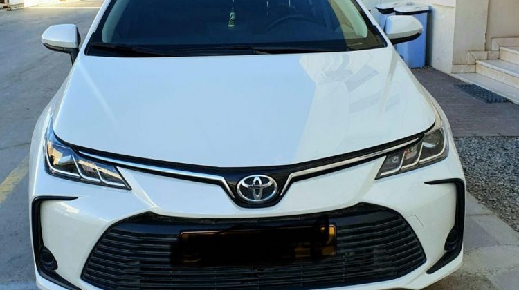 للبيع سيارة تويوتا كورولا موديل 2020 فى مسقط سلطنة عمان