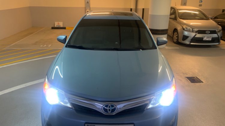 سيارة تويوتا كامري موديل 2012 للبيع فى دبي الامارات