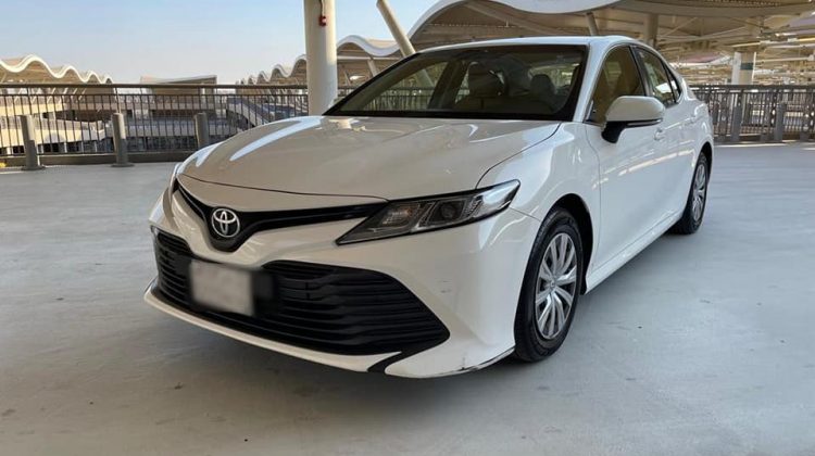 سيارة تويوتا كامري LE موديل 2019 للبيع فى جدة السعودية