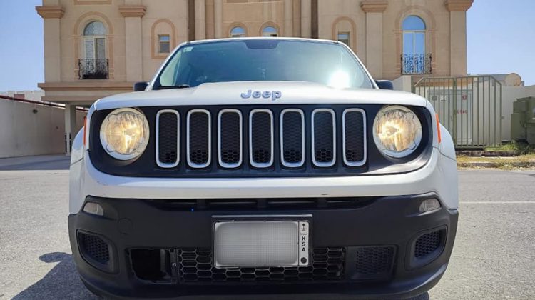 سيارة جيب رينيجيد موديل 2016 للبيع فى الدمام السعودية