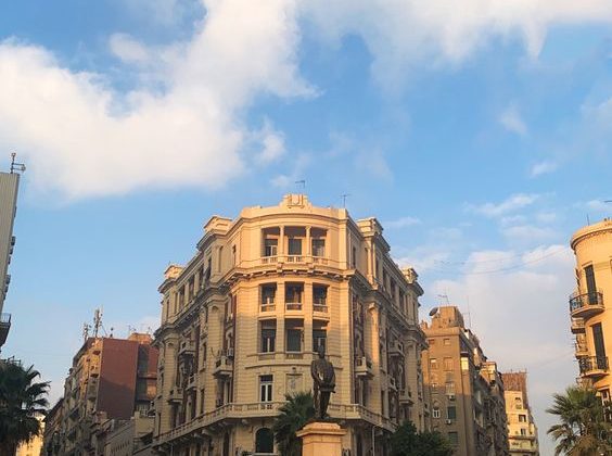 شقة دوبلكيس للبيع بسعر لقطة في المقطم القاهرة
