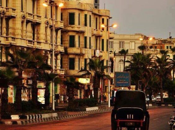 للايجار الشهري شقق مفروشة في راس التين الاسكندرية